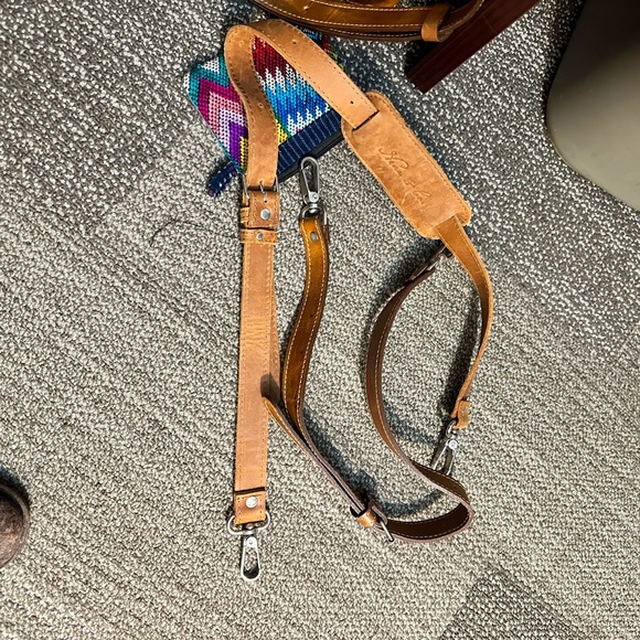 Beautiful DCBG LEATHER bag - Picture 7 of 8